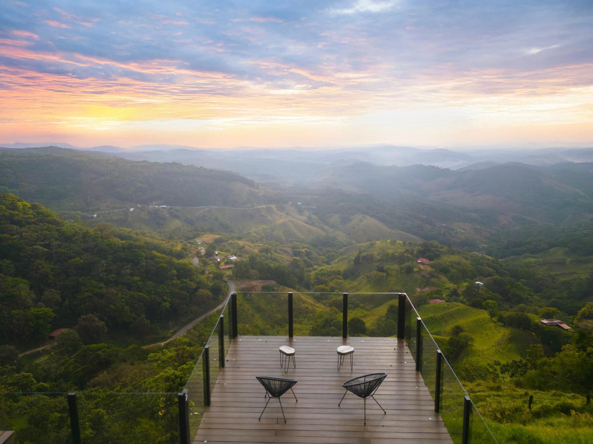 Amalu Luxury View Cabins Монте-Верде Экстерьер фото